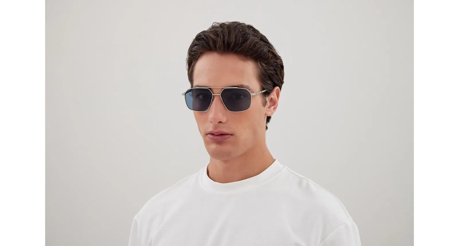 Alexander McQueen AM0477S Sunglasses - view 10